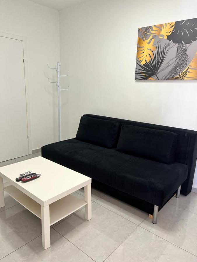 Apartments4You Maya บัตยัม ภายนอก รูปภาพ