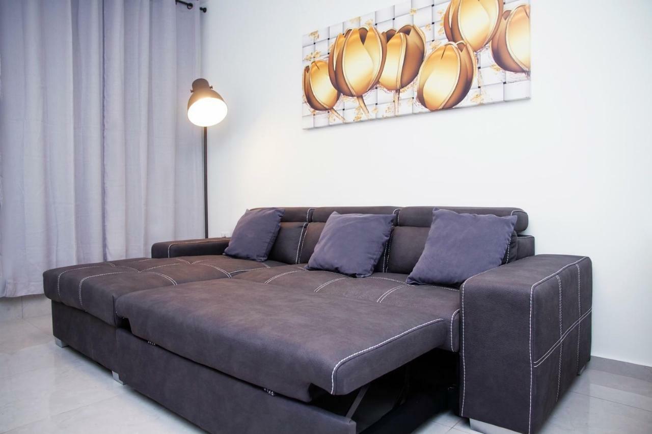 Apartments4You Maya บัตยัม ภายนอก รูปภาพ